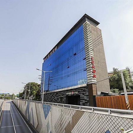 Hotel Tj Seul Esterno foto